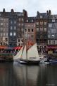 2017 1344 - (Honfleur) Vieux gréément dans la Claire