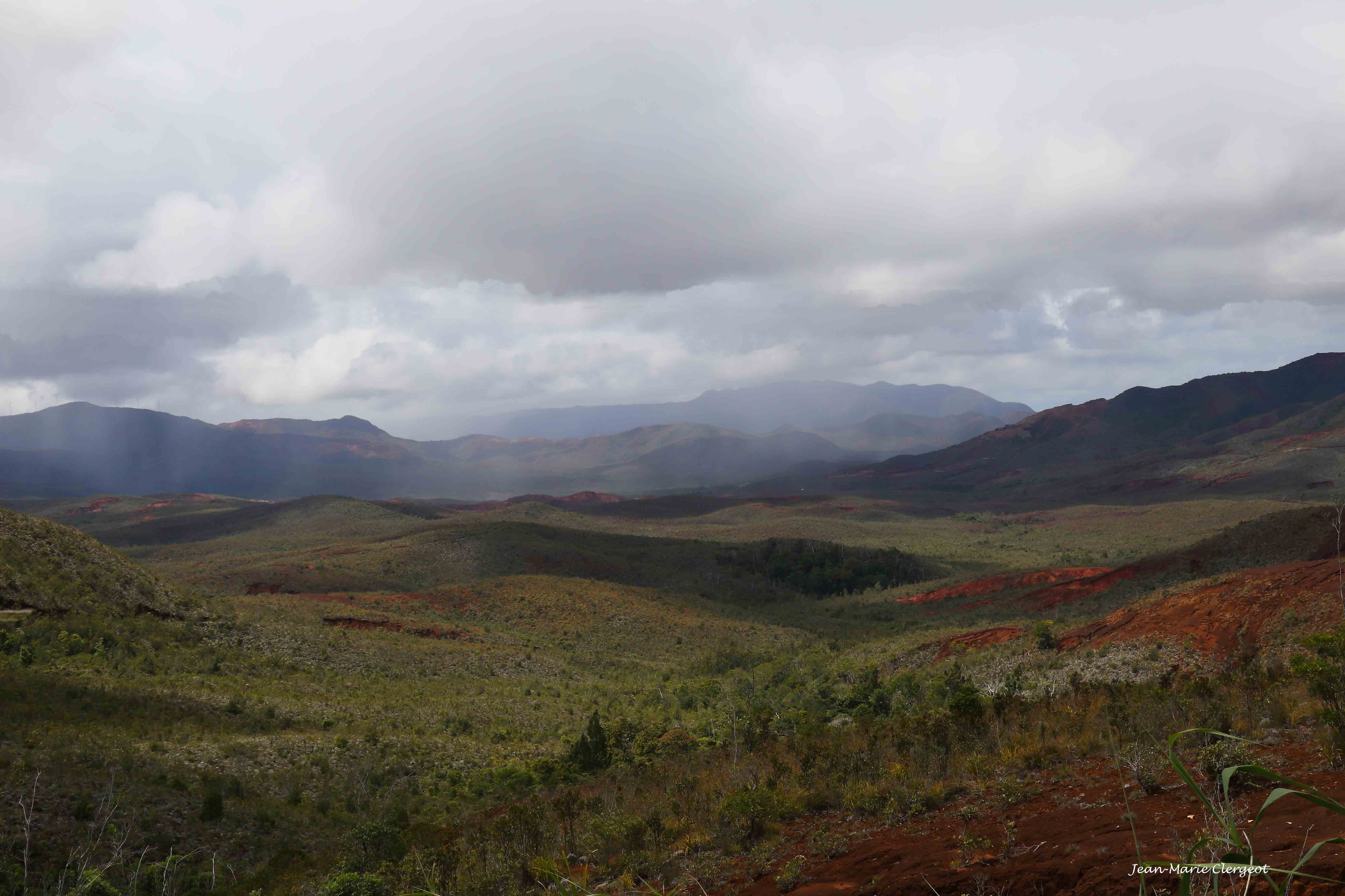 2015 3021 - (Pointe sud) Col de Mouirange - Mont Kwa Ne Mwa