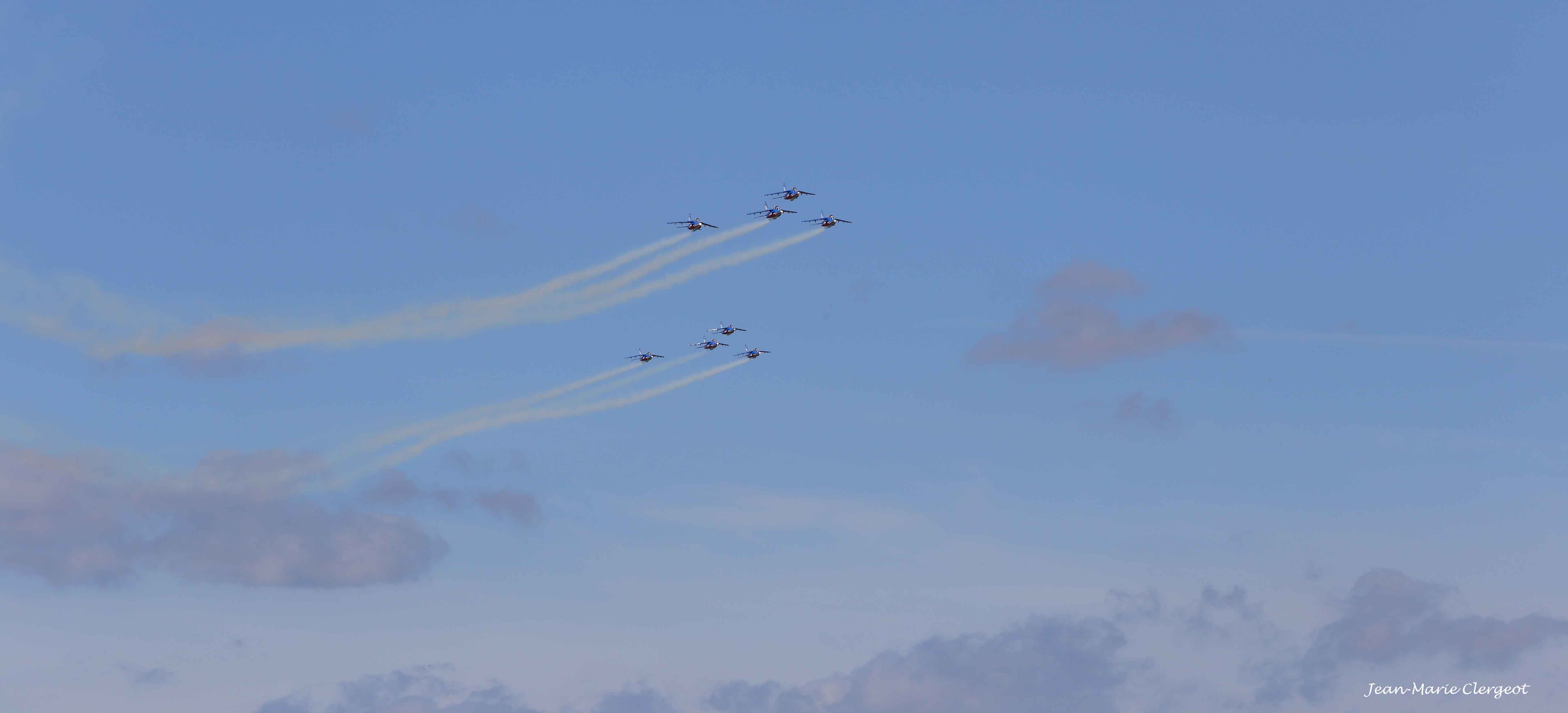 2018 0967 - (Les Mureaux) Fête de l'Air - La Patrouile de France - Passage en formation