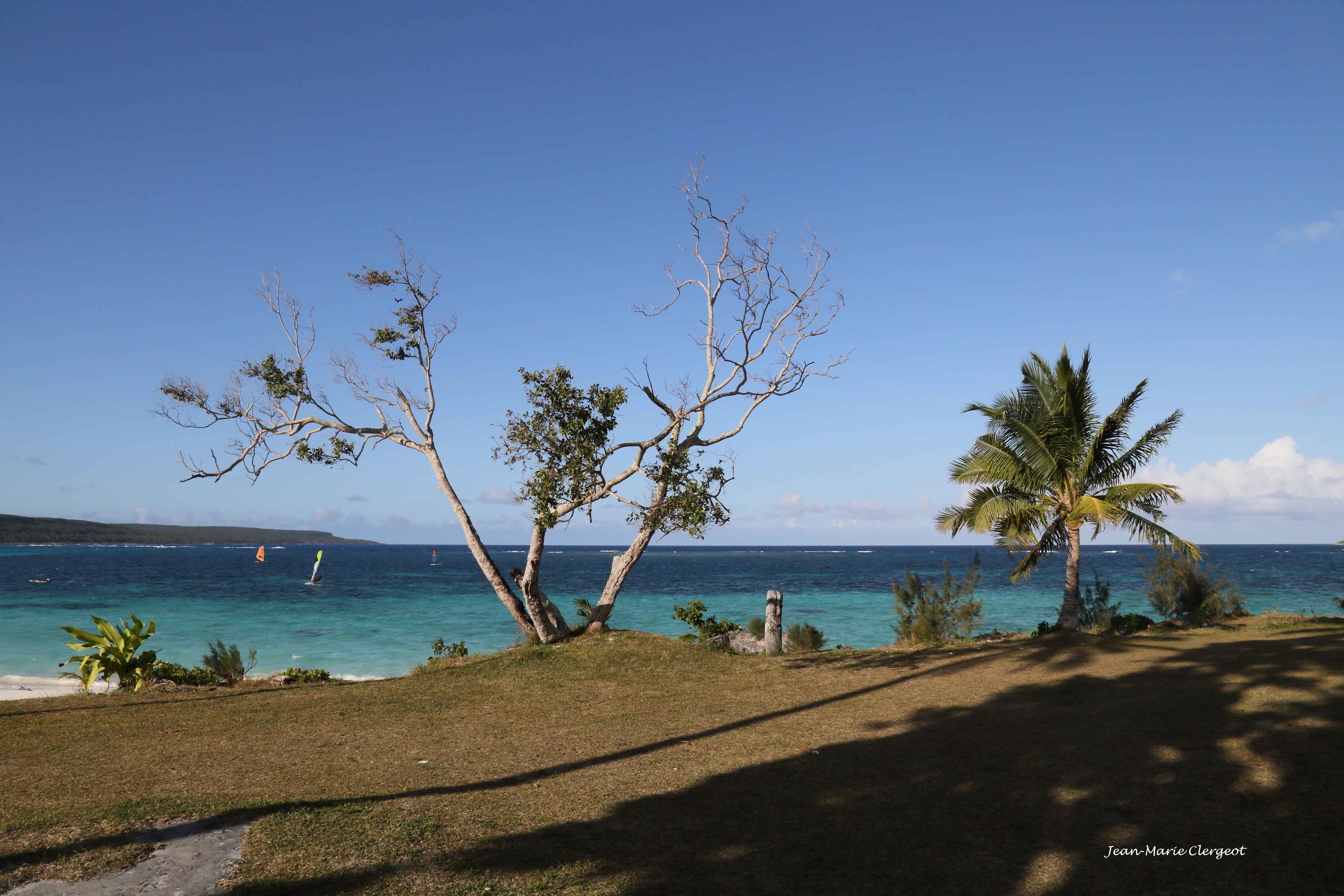 2019 0961 - (Lifou) Wé - Plage de Hnapalou et Baie de Chateaubriand