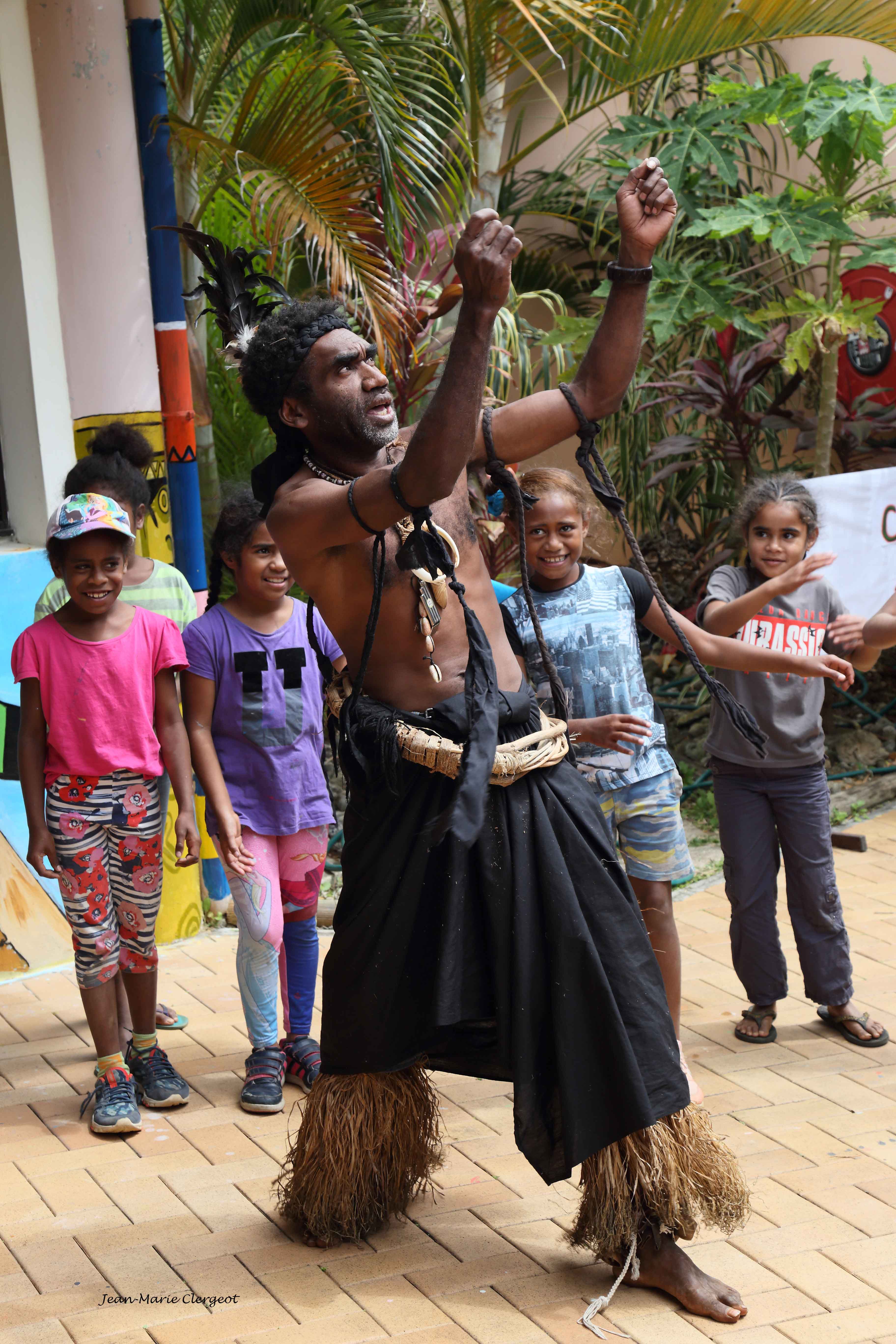 2019 1087 - (Lifou) Wé - Atelier de danse traditionnelle kanak