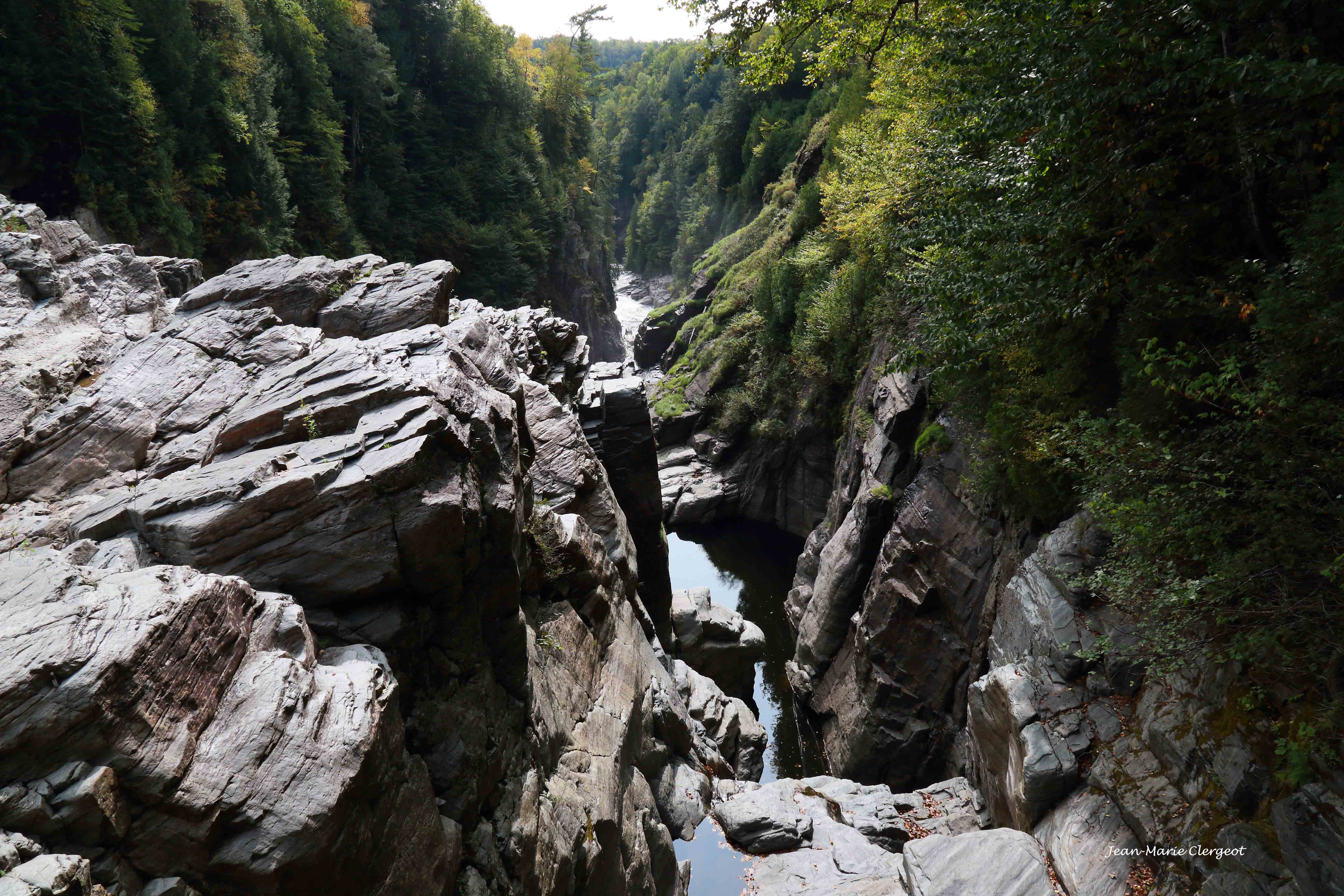 2023 0924 - (Sainte-Anne-de-Beaupré) Le canyon et la Marmite du Géant