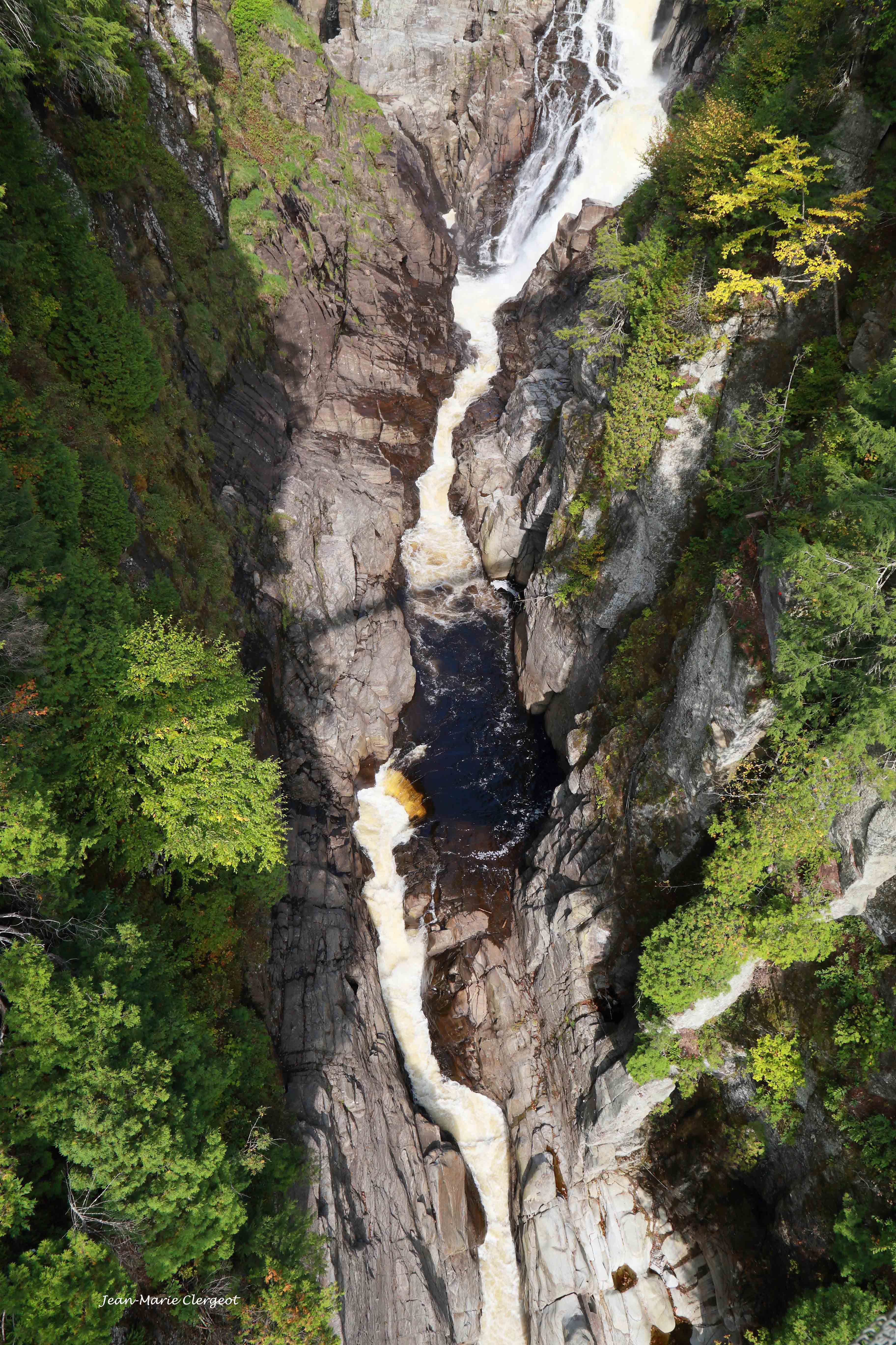 2023 0939 - (Sainte-Anne-de-Beaupré) Chute dans le Canyon Sainte-Anne